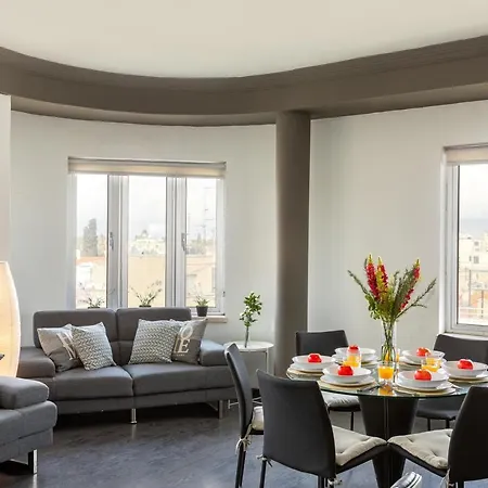 Ledra Star Central Apartman