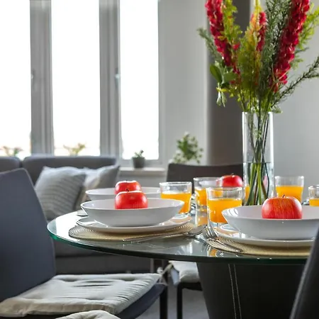 Ledra Star Central * 니코시아